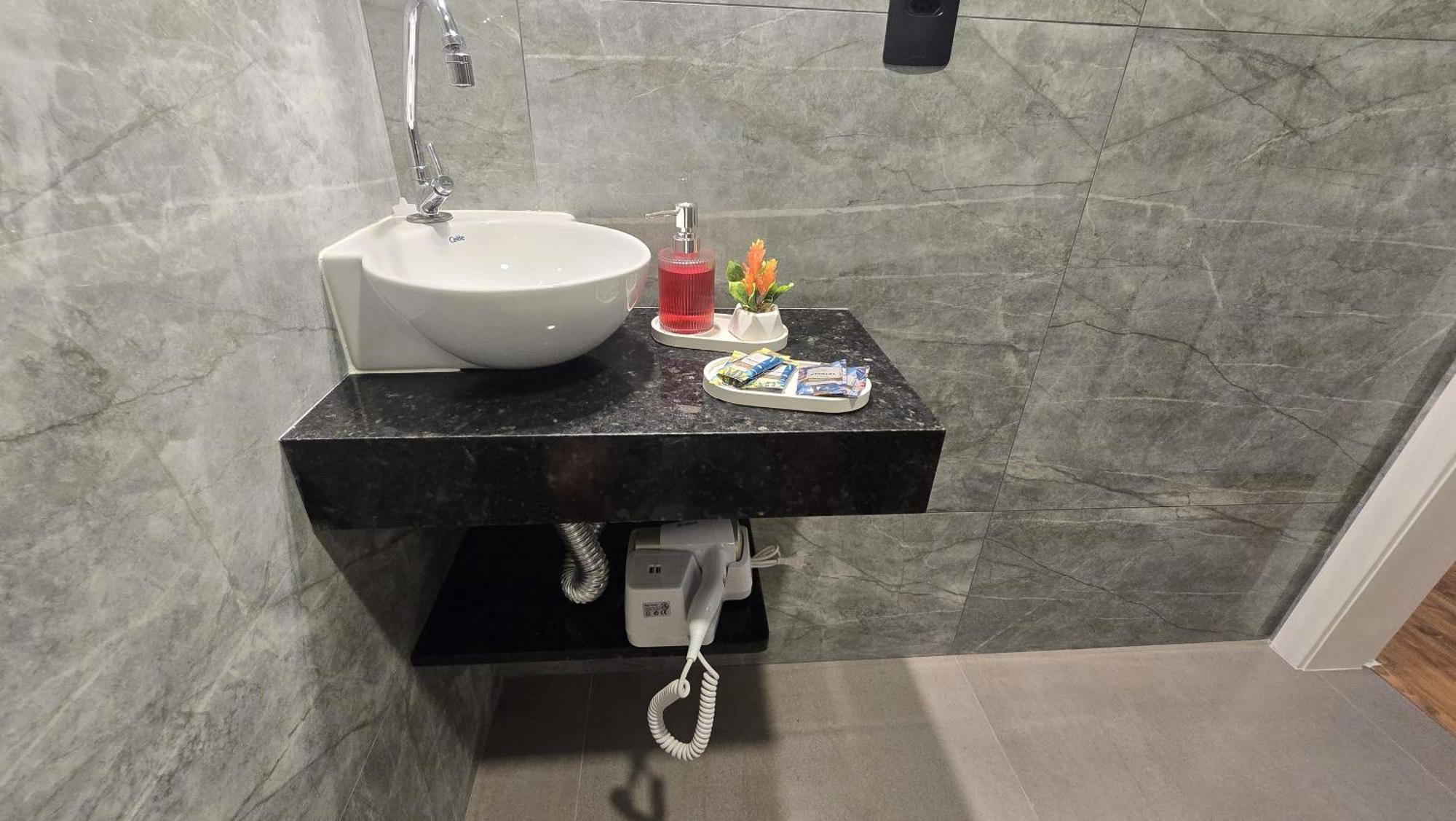Loft Moderno E Aconchegante A Dois Passos Da Feirinha Do Alto! Daire Teresópolis Dış mekan fotoğraf